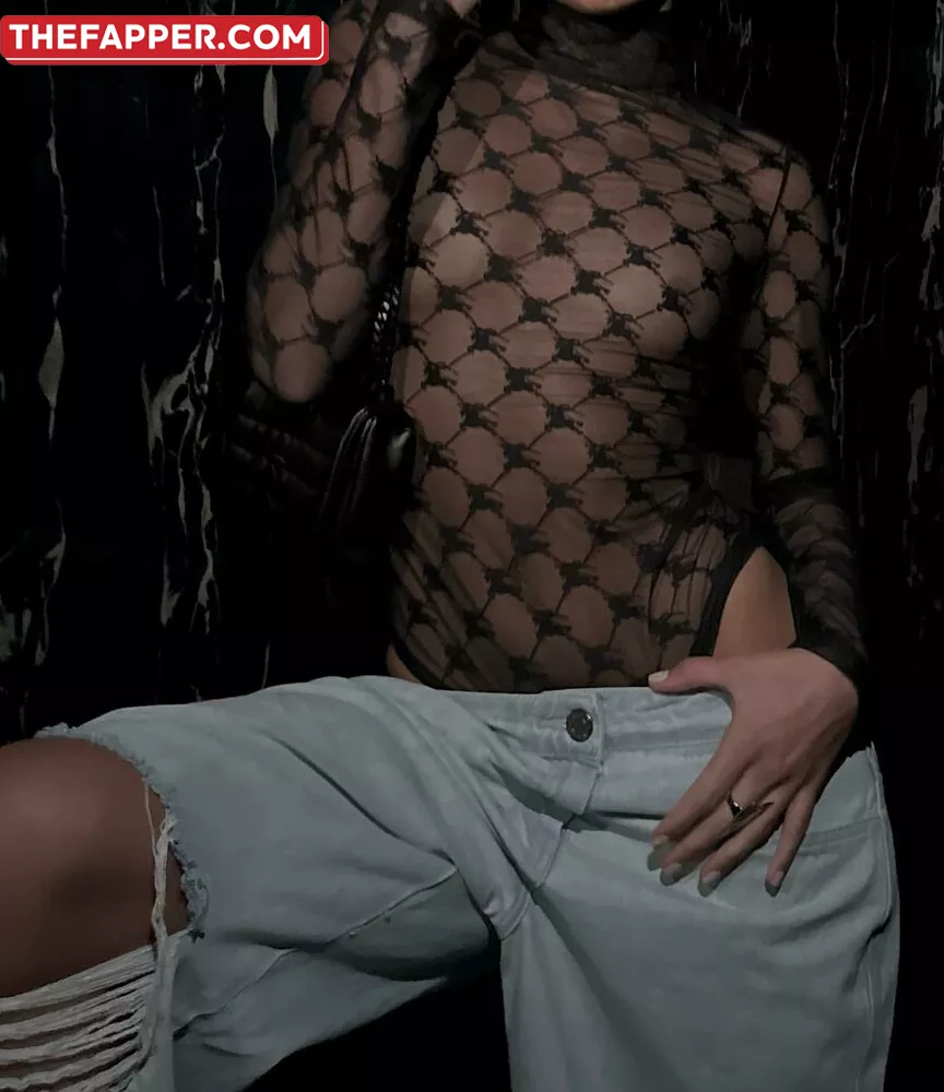 Dixie D'amelio  Onlyfans Leaked Nude Image #HfiX64Hv3L
