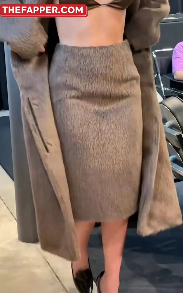 Dixie D'amelio  Onlyfans Leaked Nude Image #MUbv2aqvE3