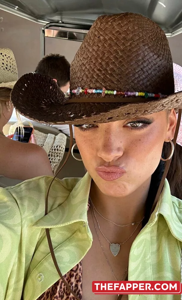 Dixie D'amelio  Onlyfans Leaked Nude Image #bZnJftWmmo