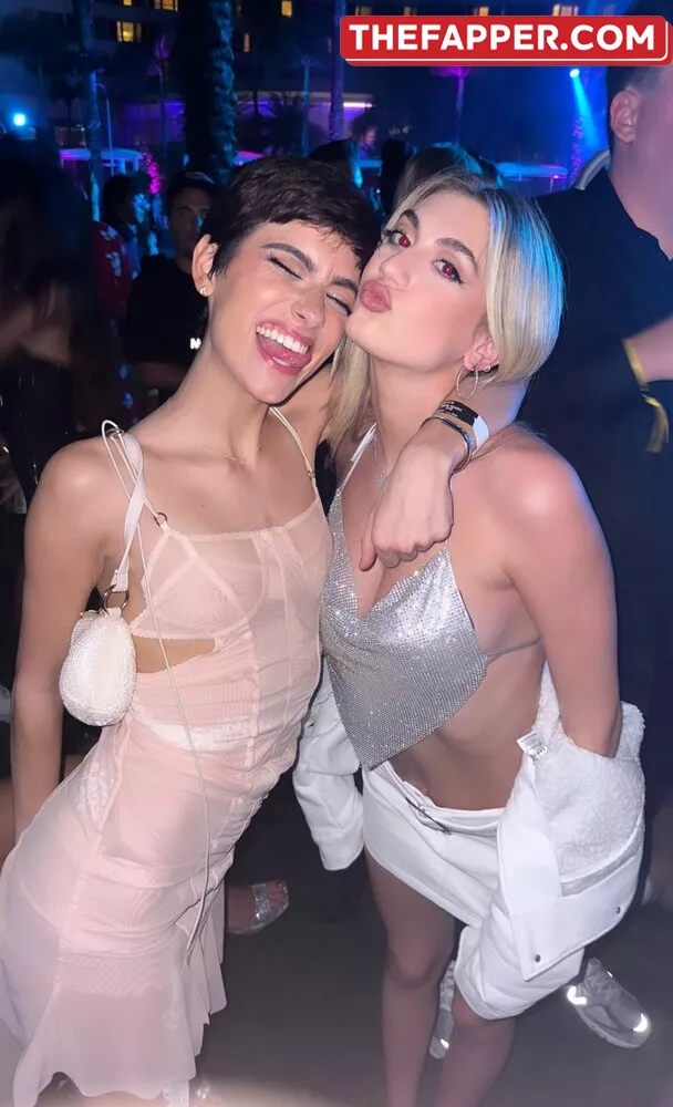 Dixie D'amelio  Onlyfans Leaked Nude Image #pRxMKPvyPR