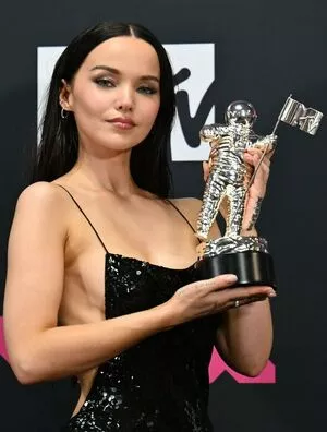 Dove Cameron Onlyfans Leaked Nude Image #v0x01skSXh