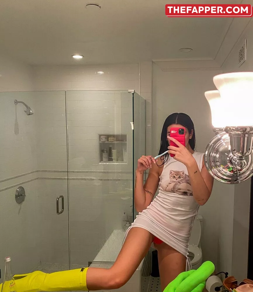 Dua Lipa  Onlyfans Leaked Nude Image #5FMszEfe2a