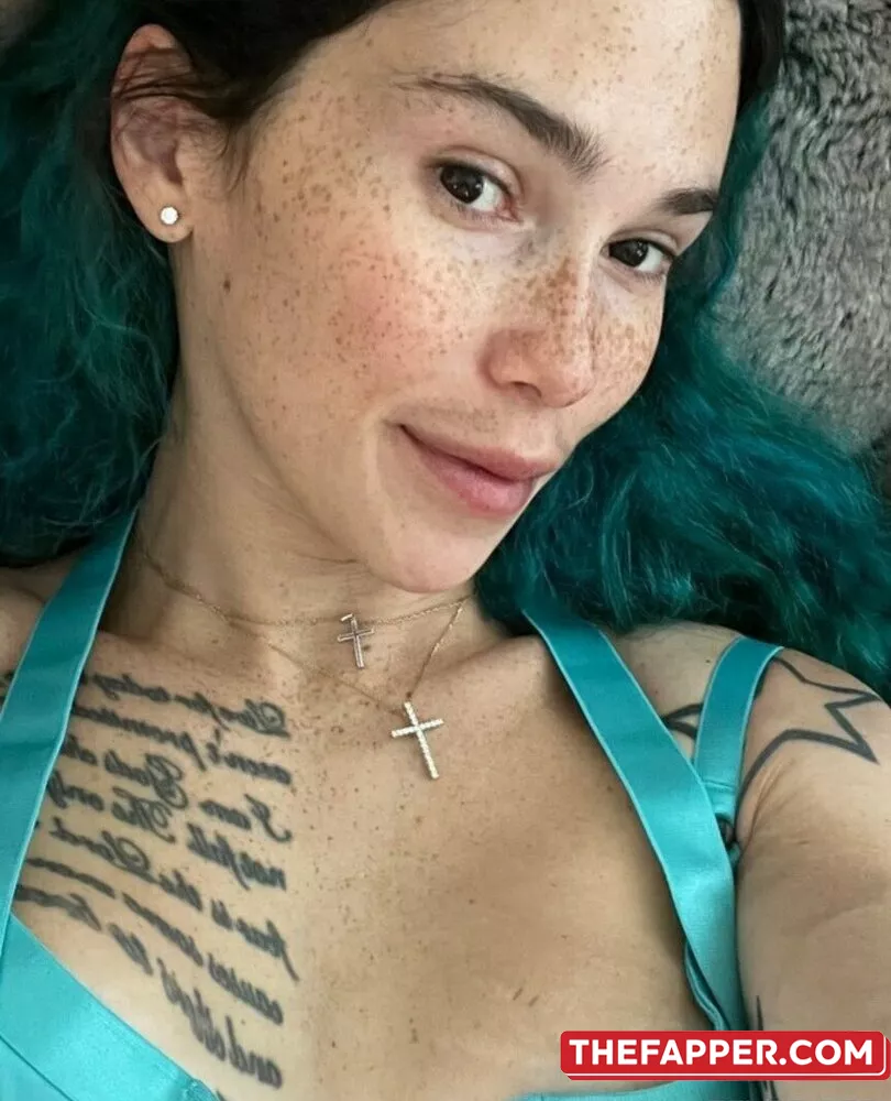 Eevee Bee  Onlyfans Leaked Nude Image #HkwlR1slfj