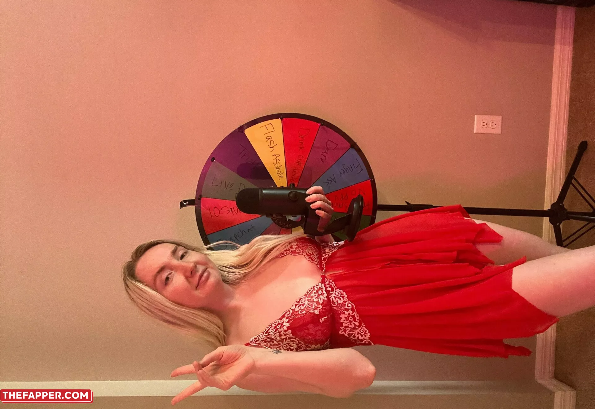 Eevee Bee  Onlyfans Leaked Nude Image #WAK9CgxZqq