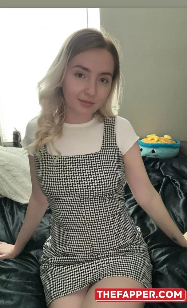 Eevee Bee  Onlyfans Leaked Nude Image #ljtm25hVsl