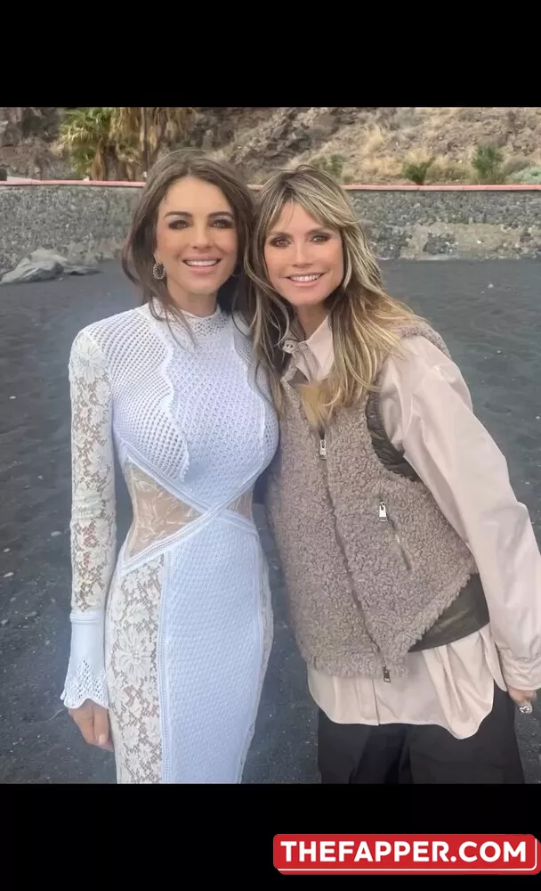 Elizabeth Hurley  Onlyfans Leaked Nude Image #1rndSR5Lnc