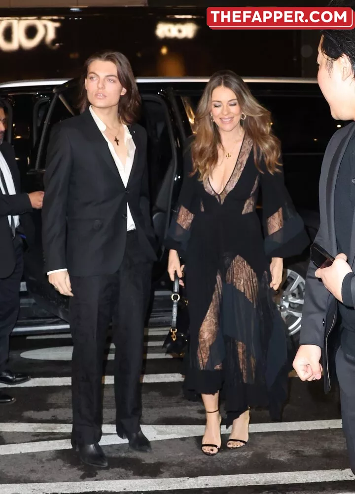 Elizabeth Hurley  Onlyfans Leaked Nude Image #4jDF8xfWuy