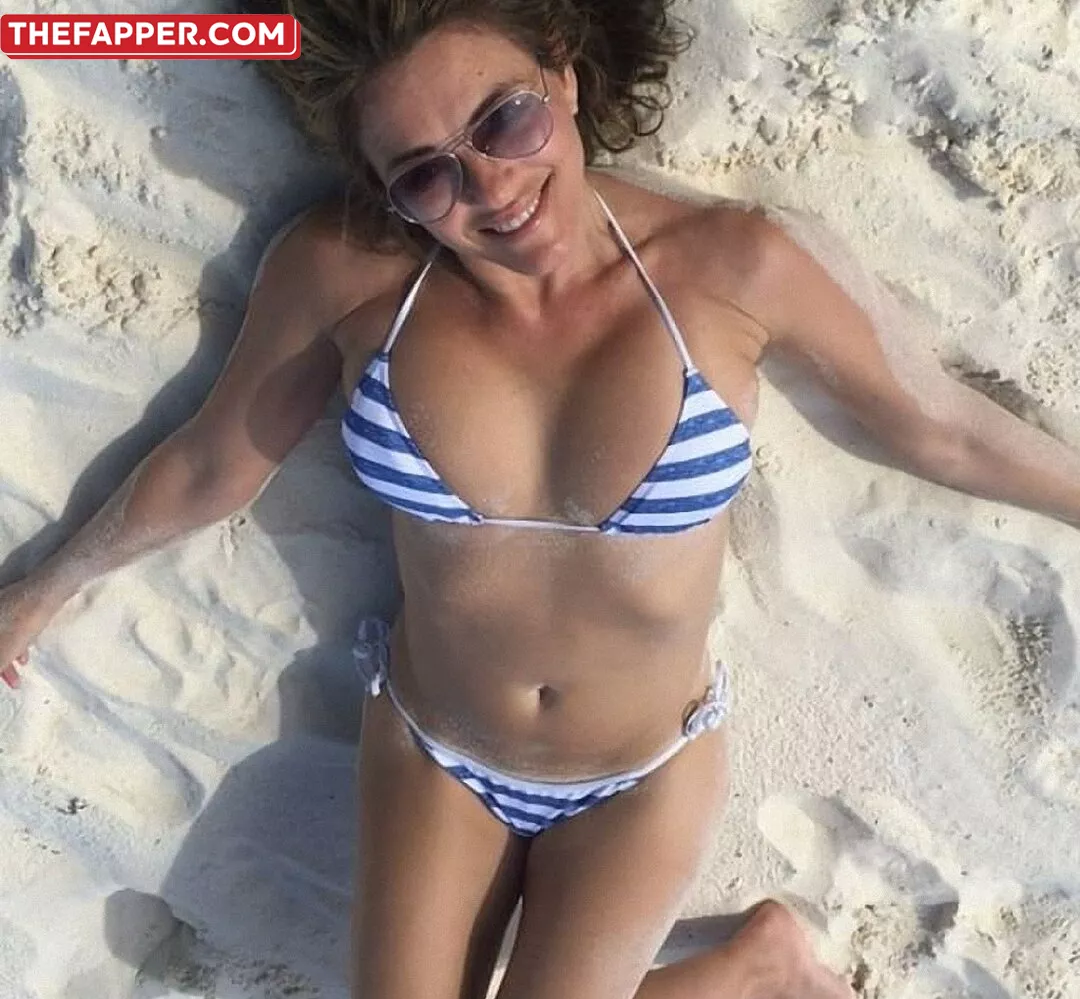 Elizabeth Hurley  Onlyfans Leaked Nude Image #7Uc8pykFtD