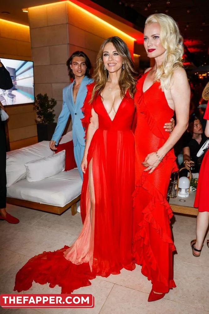 Elizabeth Hurley  Onlyfans Leaked Nude Image #AZZBFucVHX