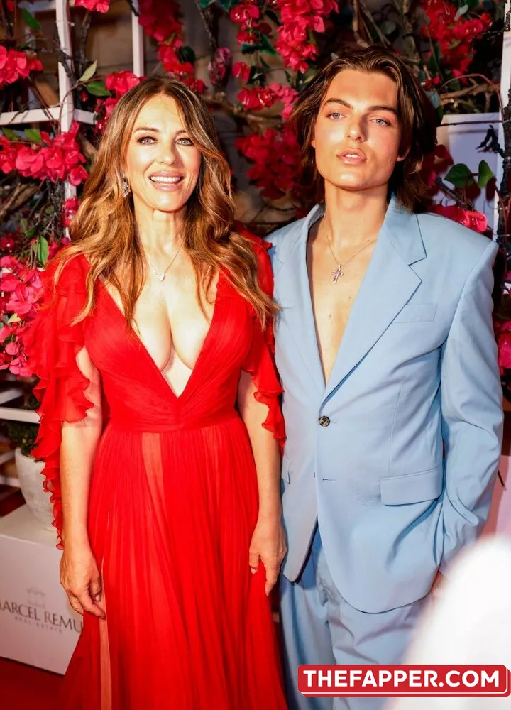 Elizabeth Hurley  Onlyfans Leaked Nude Image #DDtcAOH4o4