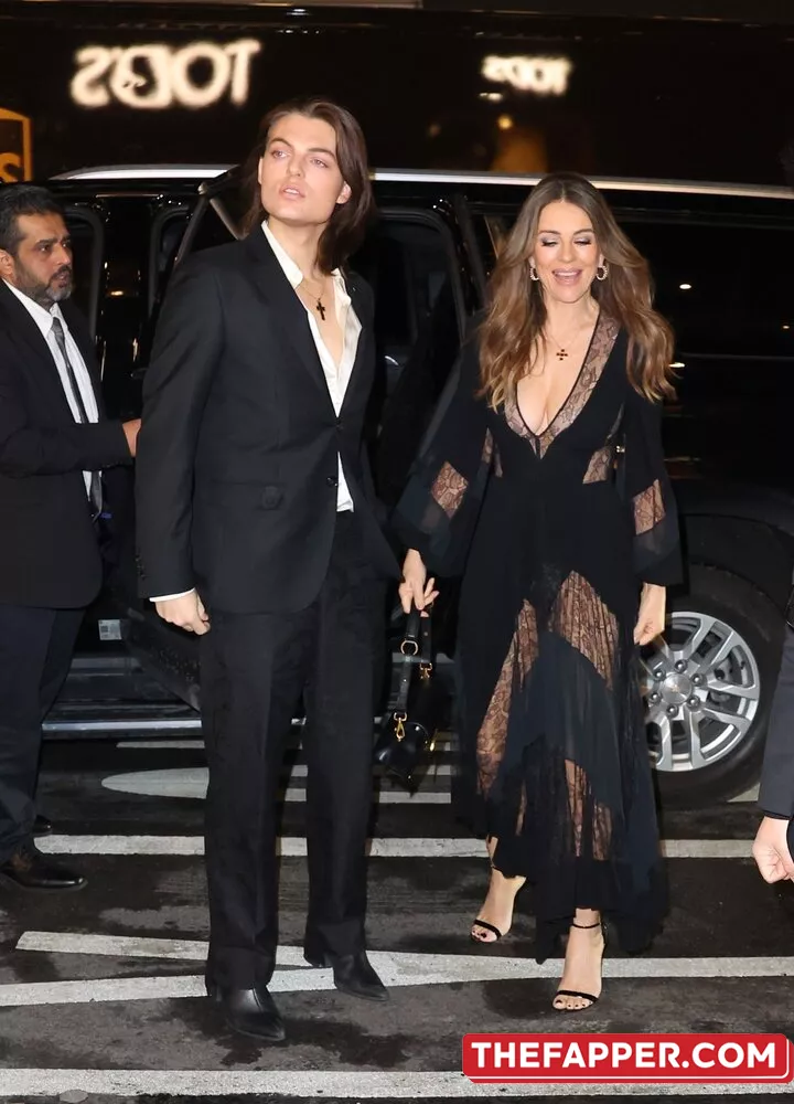 Elizabeth Hurley  Onlyfans Leaked Nude Image #bnN3YNhdIN