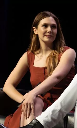 Elizabeth Olsen #5yEkEPT7Du