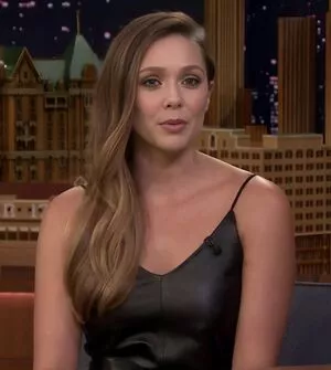 Elizabeth Olsen #9BiMhJjAeQ