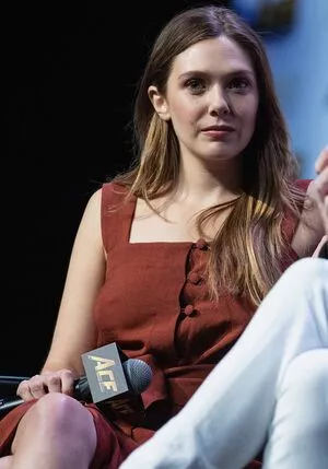 Elizabeth Olsen #Z2wCD2EQiZ