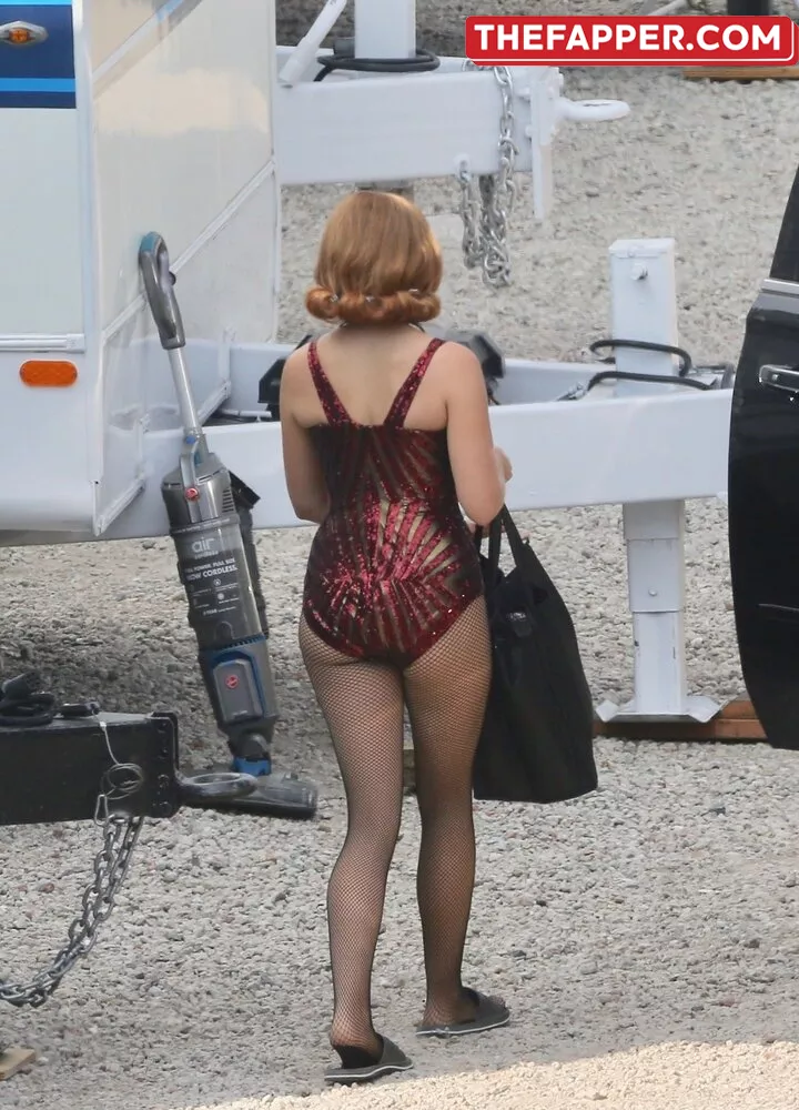 Elizabeth Olsen  Onlyfans Leaked Nude Image #oSI6luHDR2