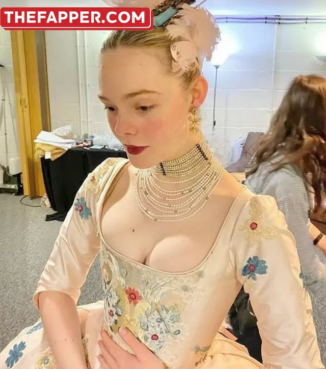 Elle Fanning  Onlyfans Leaked Nude Image #33nvCdA7AF