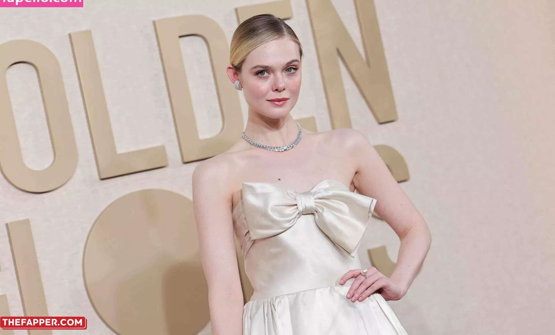 Elle Fanning  Onlyfans Leaked Nude Image #3B7igL8IYl