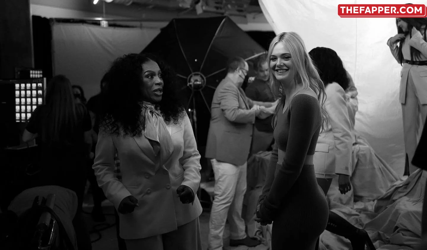 Elle Fanning  Onlyfans Leaked Nude Image #5TU2yD9hTy