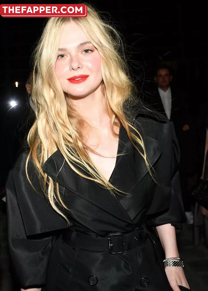 Elle Fanning  Onlyfans Leaked Nude Image #FB2bEIJKM7