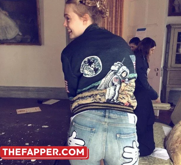 Elle Fanning  Onlyfans Leaked Nude Image #JbT5U1Silk