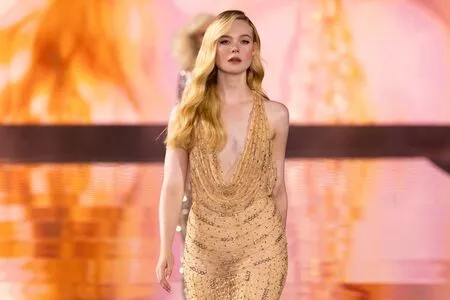 Elle Fanning Onlyfans Leaked Nude Image #Ojk43LJ7Hp
