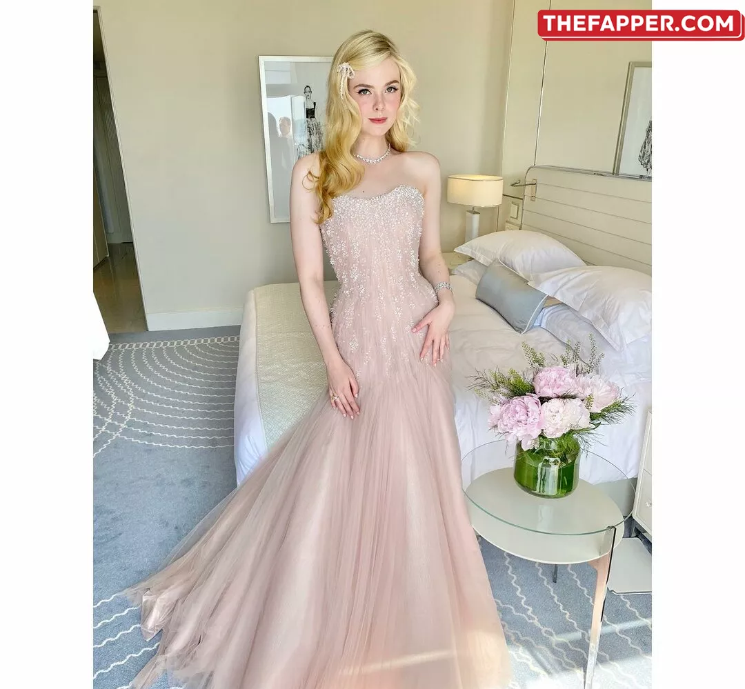 Elle Fanning  Onlyfans Leaked Nude Image #QczWY5i3Il