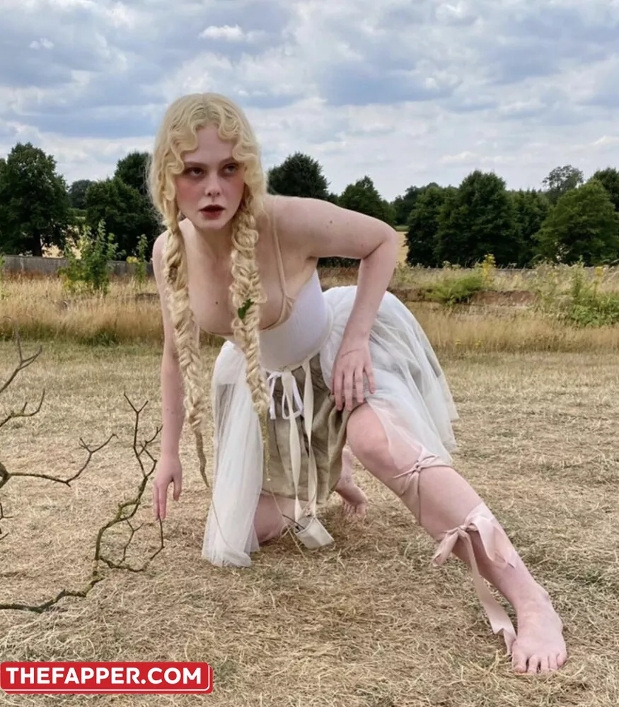 Elle Fanning  Onlyfans Leaked Nude Image #S1vPAJcFjx