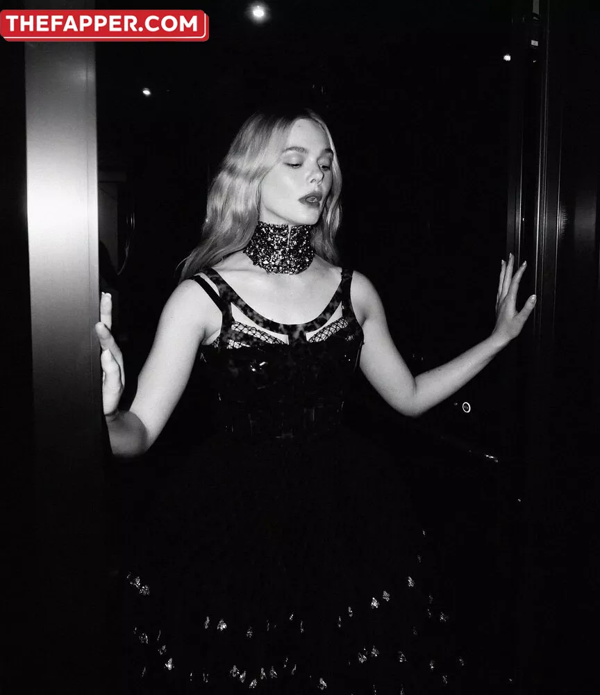 Elle Fanning  Onlyfans Leaked Nude Image #TF9DcrrELM