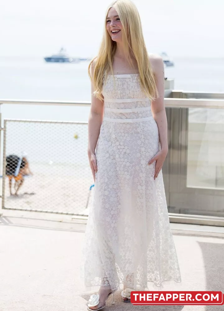 Elle Fanning  Onlyfans Leaked Nude Image #TfXZDY4wzc