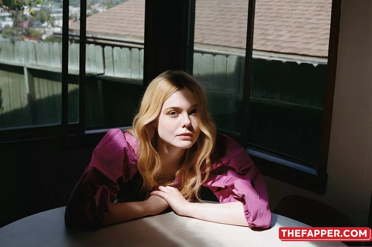 Elle Fanning  Onlyfans Leaked Nude Image #YQ6KAi0FV8