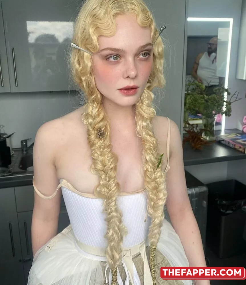 Elle Fanning  Onlyfans Leaked Nude Image #ZOYdyFK8sF