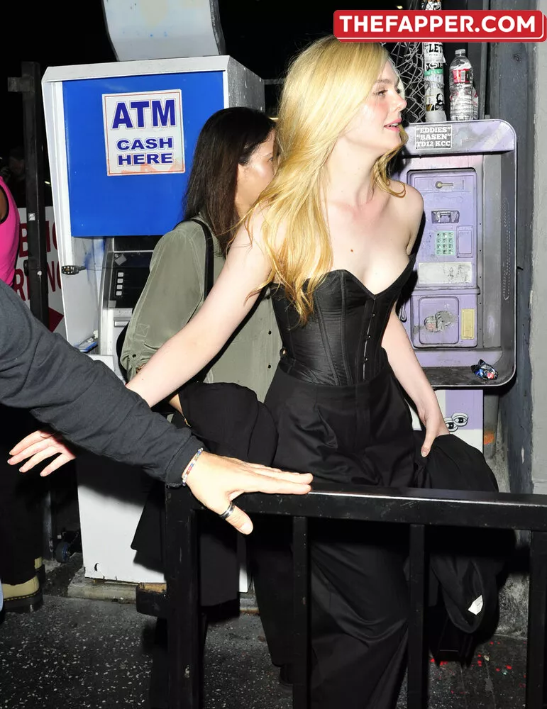 Elle Fanning  Onlyfans Leaked Nude Image #cYfENQWqee