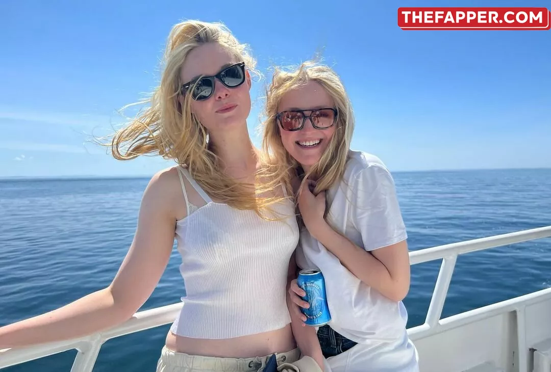 Elle Fanning  Onlyfans Leaked Nude Image #duFBihHlPx