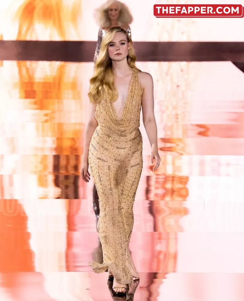 Elle Fanning  Onlyfans Leaked Nude Image #lq8Cg4Har0