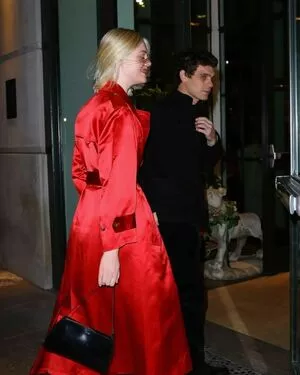Elle Fanning #m5Vm6bRwvt