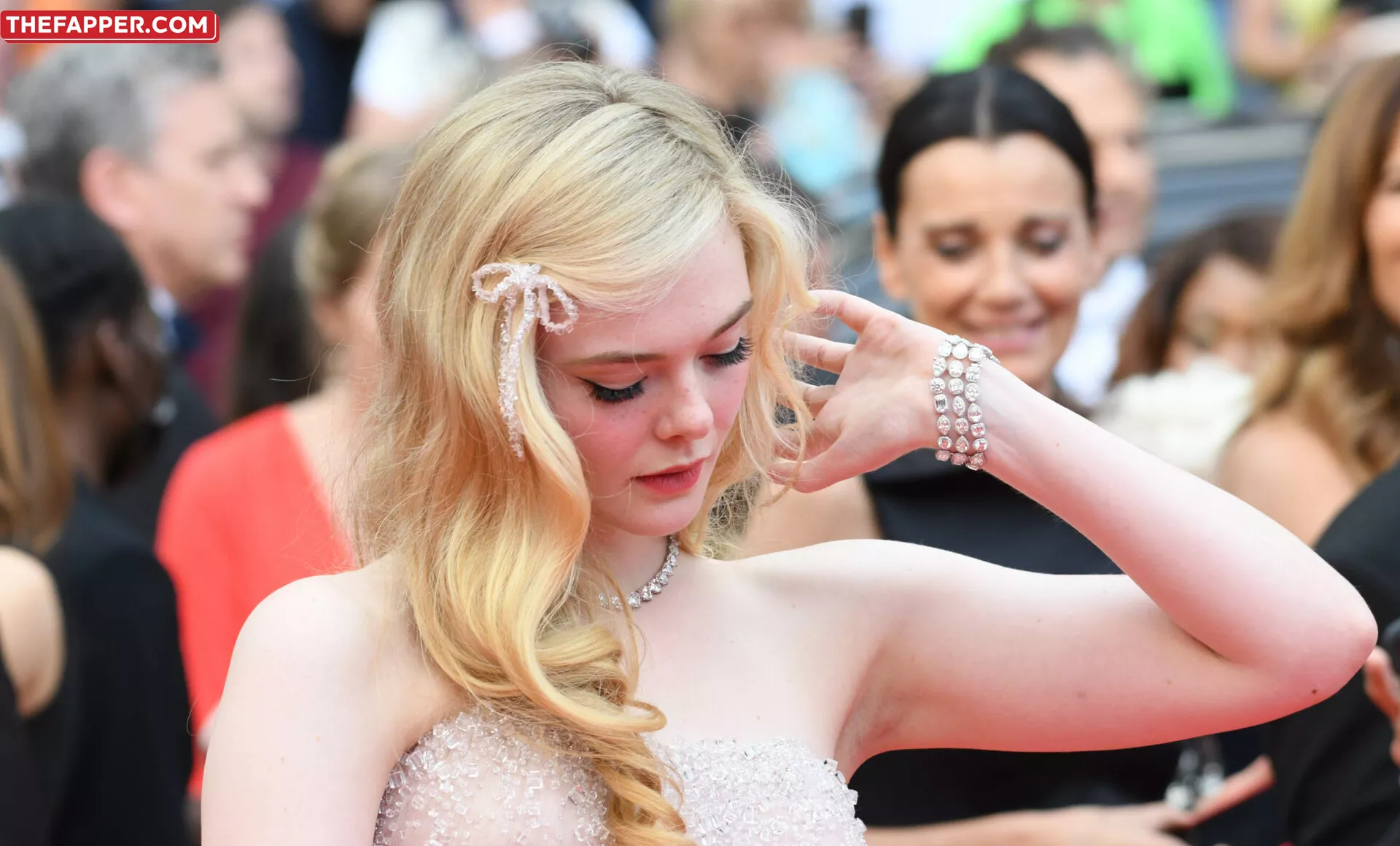 Elle Fanning  Onlyfans Leaked Nude Image #mjWgu7DNIM