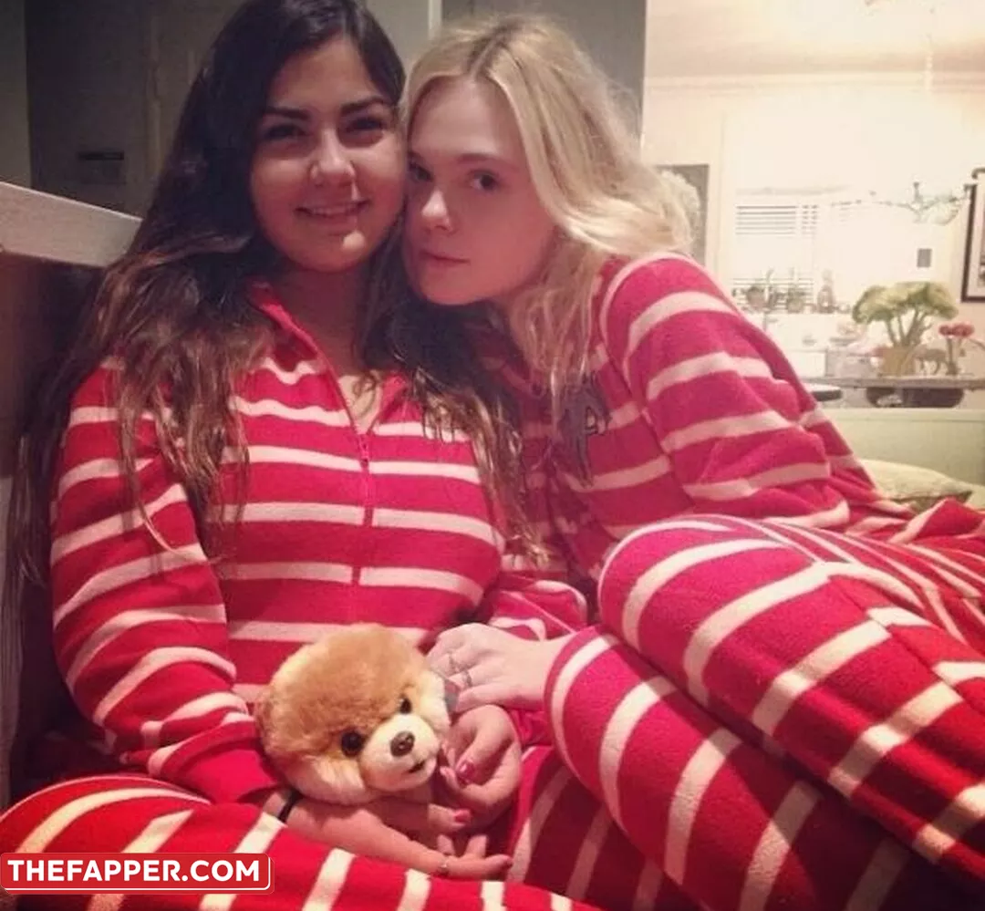 Elle Fanning  Onlyfans Leaked Nude Image #nh6vh3L6r2