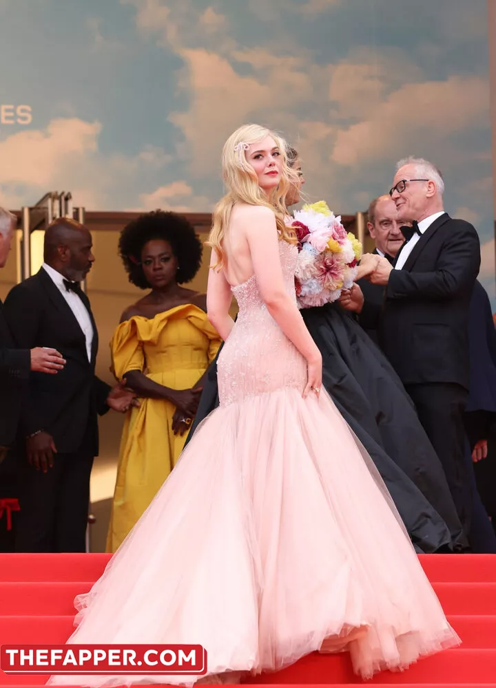 Elle Fanning  Onlyfans Leaked Nude Image #pE8pr2pNBu