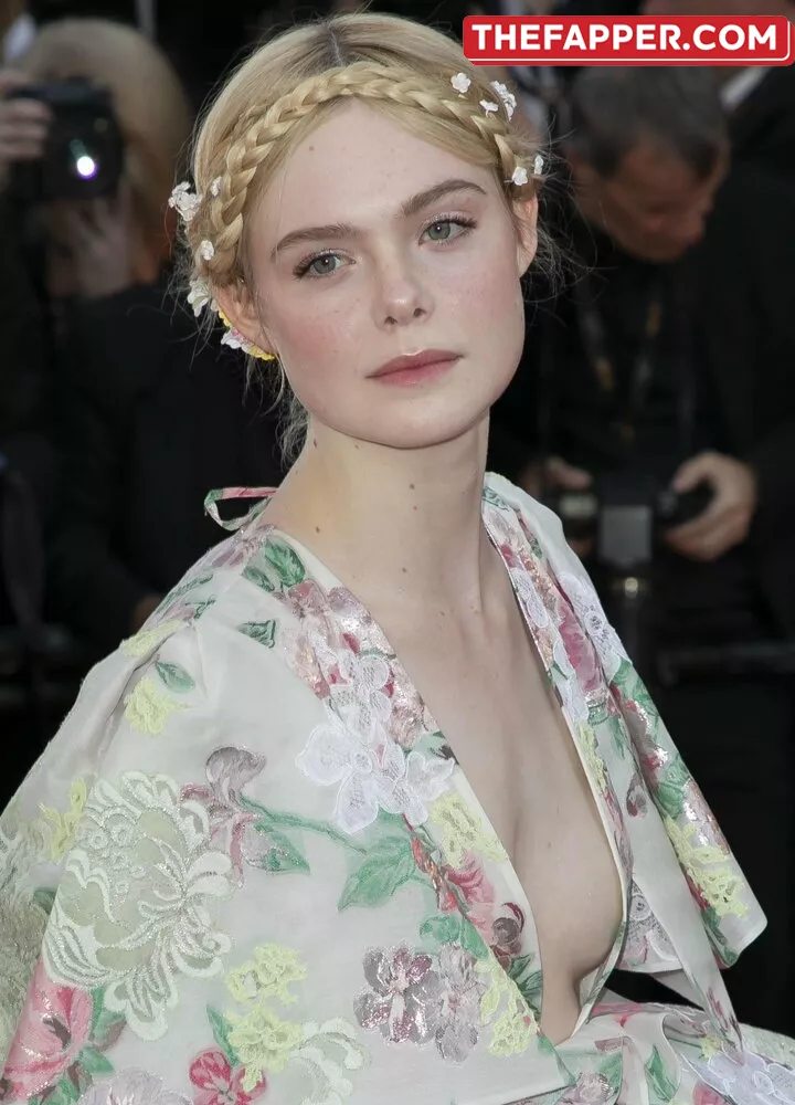 Elle Fanning  Onlyfans Leaked Nude Image #vQLwtaJDWH