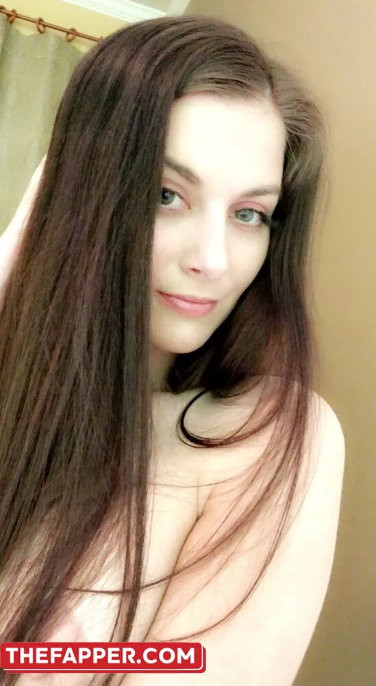 Ellie Idol  Onlyfans Leaked Nude Image #IFP9vKUEED