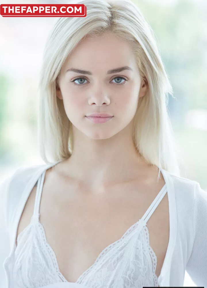 Elsa Jean  Onlyfans Leaked Nude Image #Dg7gp8YnLm