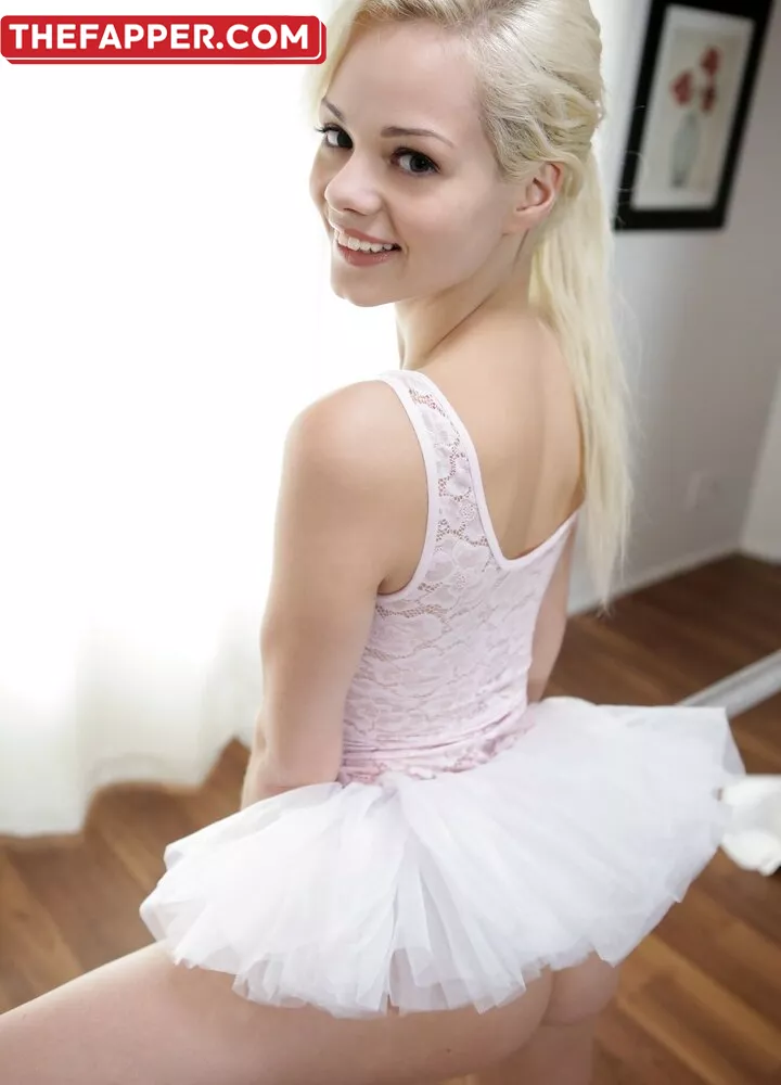 Elsa Jean  Onlyfans Leaked Nude Image #hsfV5S3o9B