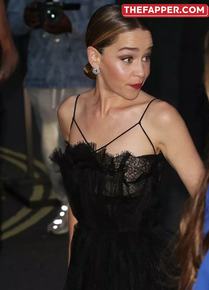 Emilia Clarke  Onlyfans Leaked Nude Image #2JucVeFUnD