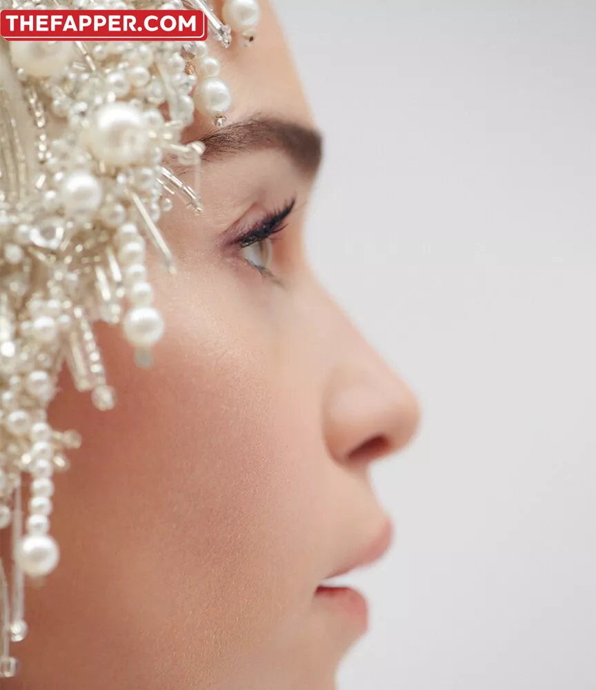 Emilia Clarke  Onlyfans Leaked Nude Image #DdcyVFXwM0