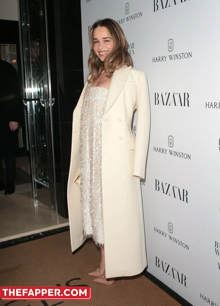 Emilia Clarke  Onlyfans Leaked Nude Image #EzyCm4YoCw