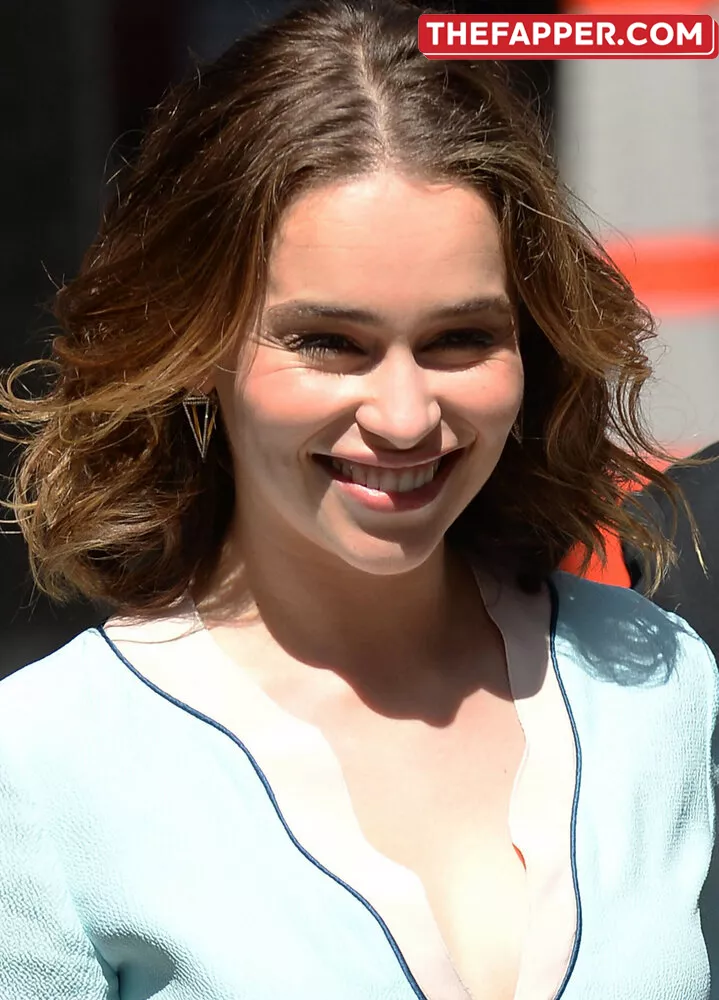 Emilia Clarke  Onlyfans Leaked Nude Image #FyvE8Urq52