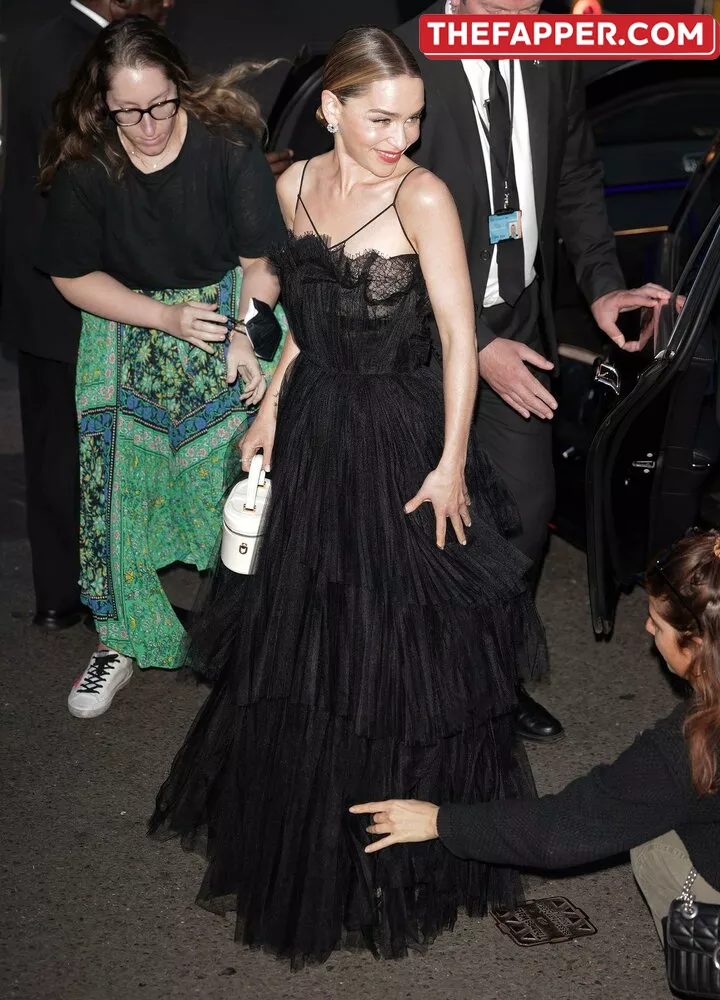 Emilia Clarke  Onlyfans Leaked Nude Image #RWbe1Pd7wd