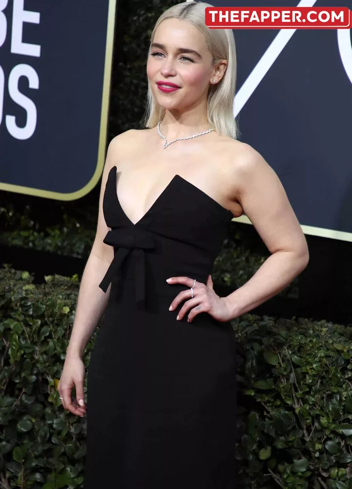 Emilia Clarke  Onlyfans Leaked Nude Image #SkKEQBmCUO