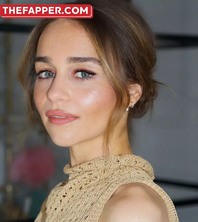 Emilia Clarke  Onlyfans Leaked Nude Image #TcgRfNRCRP