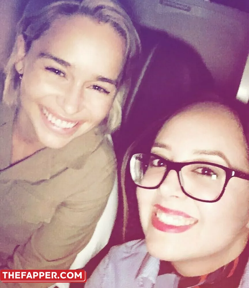 Emilia Clarke  Onlyfans Leaked Nude Image #gOZqr7CmC4
